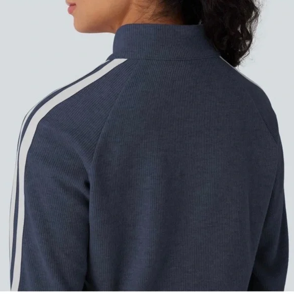 Halara Ribbed Stand Collar Long Sleeve Zipper Casual Jacket with Pockets Medium - Picture 3 of 5